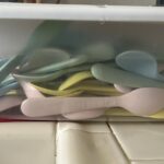 Spoons (assorted pastels)